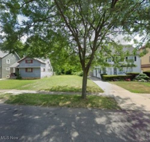 907 Nela View Rd, Cleveland Heights, OH, 44112-2355 | Card Image