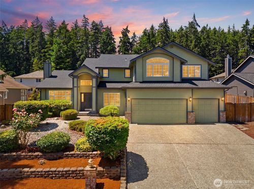 17430 57th Ave W, Lynnwood, WA, 98037-2800 | Card Image