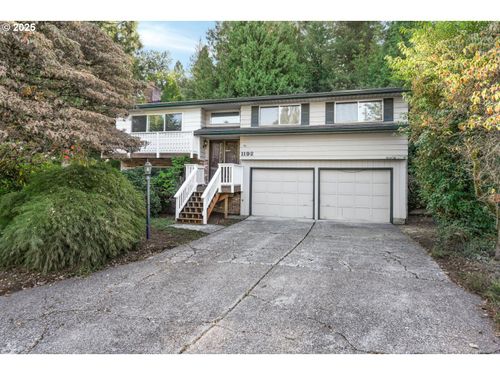 1192 Se 21st Ct, Gresham, OR, 97080-9340 | Card Image