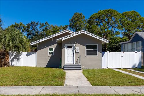 453 41st Ave S, St Petersburg, FL, 33705-3920 | Card Image