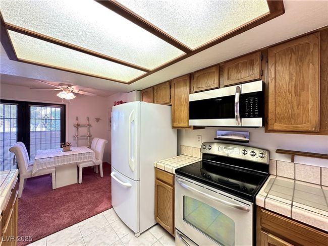 UNIT-351 - 4151 Sanderling Cir, Condo with 2 bedrooms, 2 bathrooms and null parking in Las Vegas NV | Image 9
