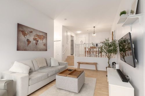 204-7031 Blundell Road, Richmond, BC, V6Y1J5 | Card Image