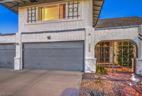 4370 Flandes St, Las Vegas, NV, 89121-5310 | Card Image