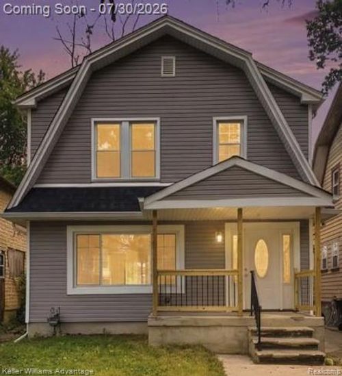 3285 Hazelwood St, Detroit, MI, 48206-2155 | Card Image