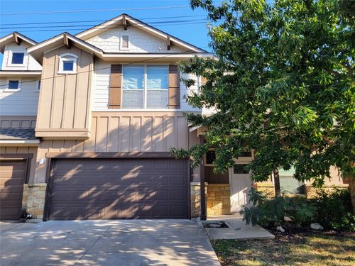 apt-2-430 Old Fitzhugh Rd, Dripping Springs, TX, 78620-3854 | Card Image