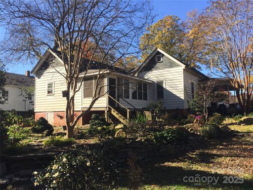 4311 Commonwealth Ave, Charlotte, NC, 28205-7217 | Card Image