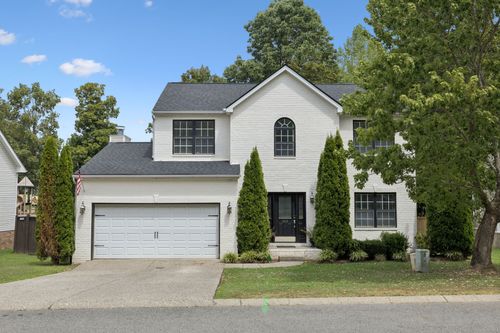 313 Holly Ln, White House, TN, 37188-4033 | Card Image