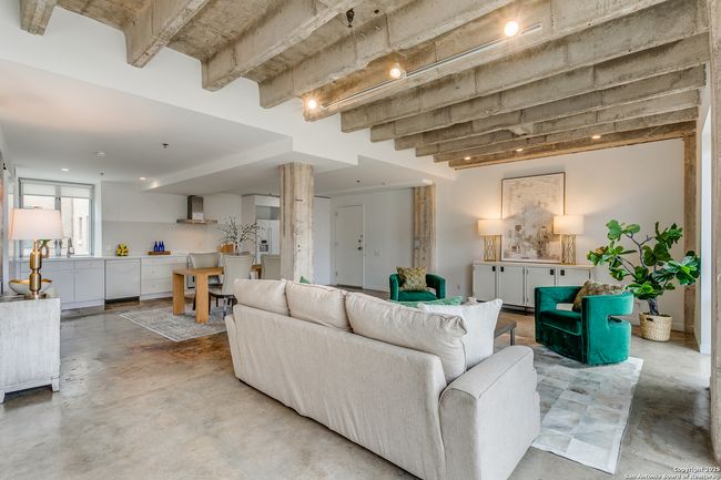 UNIT-2410 - 1115 S Alamo St, Condo with 2 bedrooms, 1 bathrooms and null parking in San Antonio TX | Image 5
