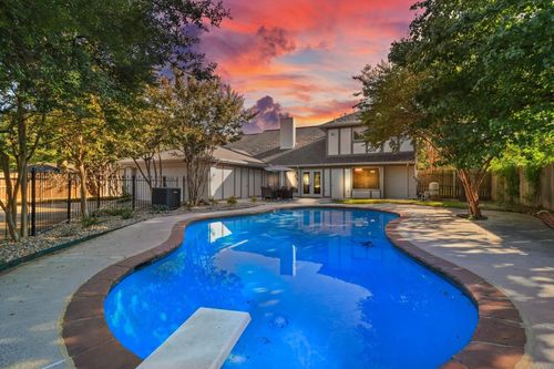 207 Fresh Meadow Dr, Trophy Club, TX, 76262-5527 | Card Image