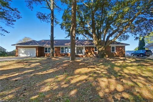 4619 River Shore Rd, Portsmouth, VA, 23703-1515 | Card Image