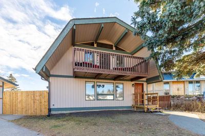 546 3 A Ave W, House other with 6 bedrooms, 2 bathrooms and 6 parking in Cardston AB | Image 3