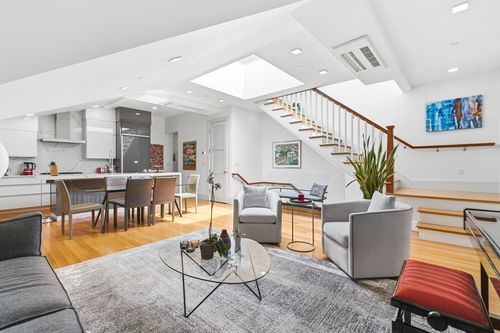 4-1762 Beacon St, Brookline, MA, 02445-2203 | Card Image