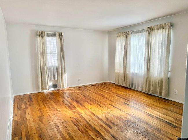 422 Beech Ave, House other with 3 bedrooms, 1 bathrooms and null parking in Kemmerer WY | Image 5