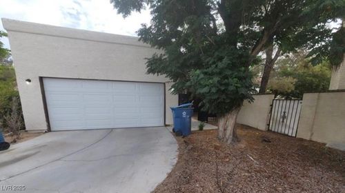 3805 Twig Ln, Las Vegas, NV, 89108-5387 | Card Image