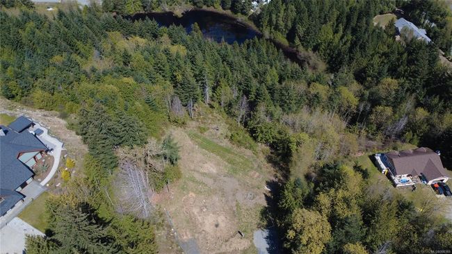 1725 Warn Way, Home with 0 bedrooms, 0 bathrooms and null parking in Qualicum Beach BC | Image 13