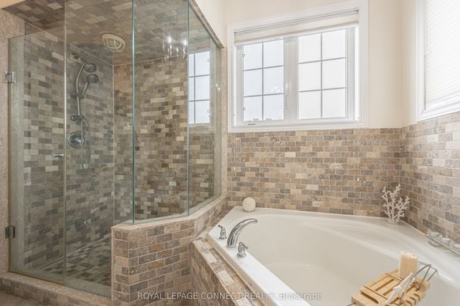 4 Branthaven Crt, House other with 3 bedrooms, 2 bathrooms and 2 parking in Whitby ON | Image 26