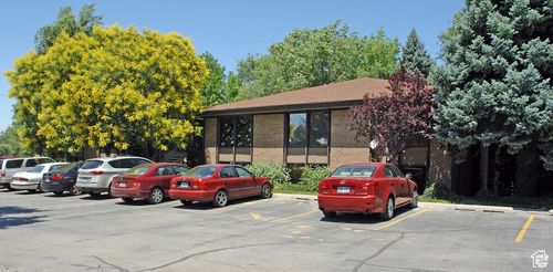 4625 S 2300 E, Holladay, UT, 84117-4583 | Card Image