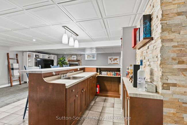 232 4th Ave, House other with 4 bedrooms, 3 bathrooms and 4 parking in Hanover ON | Image 29