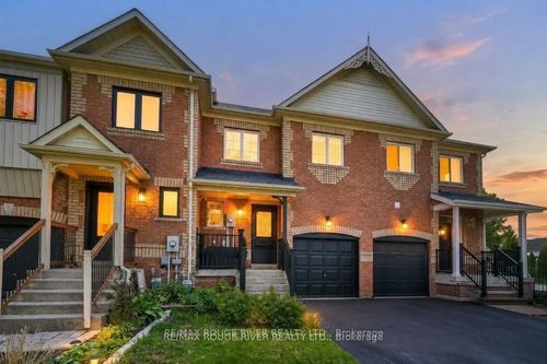 106 Tremount St, Whitby, ON, L1M1G2 | Card Image