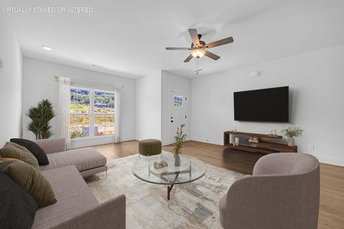 1773 Cotton Way, Chattanooga, TN, 37404-5253 | Card Image