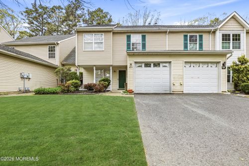 623 Woodbine Ln, Lakewood, NJ, 08701-5879 | Card Image