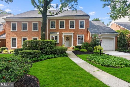 21 Foxwood Dr, Moorestown, NJ, 08057-4103 | Card Image