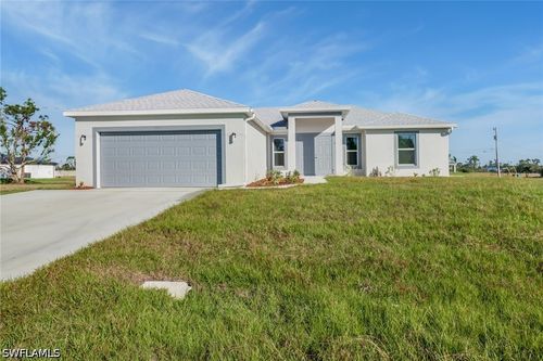 1121 Jacaranda Pkwy E, CAPE CORAL, FL, 33909 | Card Image