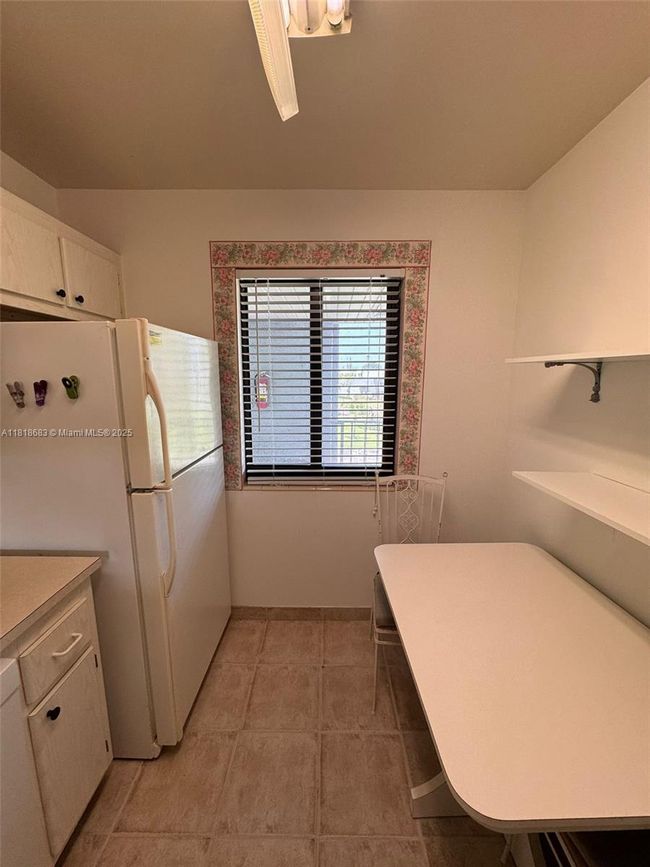 APT-306 - 4272 Deste Ct, Condo with 2 bedrooms, 2 bathrooms and null parking in Lake Worth FL | Image 9