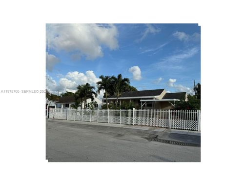3644 Nw 12th St, Miami, FL, 33125 | Card Image