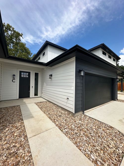 1-200 W Goforth Road, Buda, TX, 78610 | Card Image