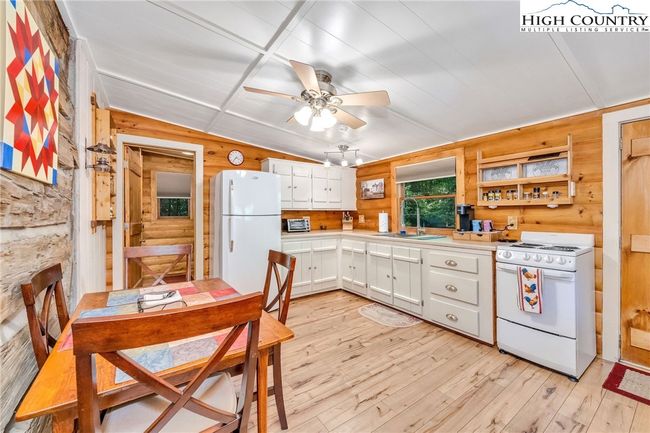 Eat in kitchen. | Image 18