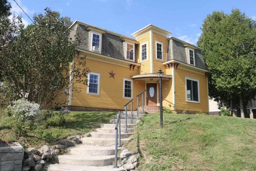 63 Province St, Richford, VT, 05476-1219 | Card Image