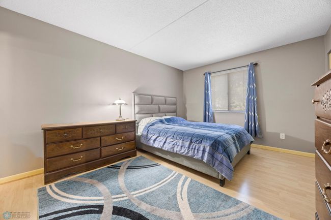 Primary Bedroom | Image 15