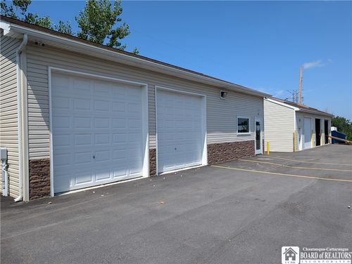 238 Lein 5 Road, West Seneca, NY, 14224 | Card Image