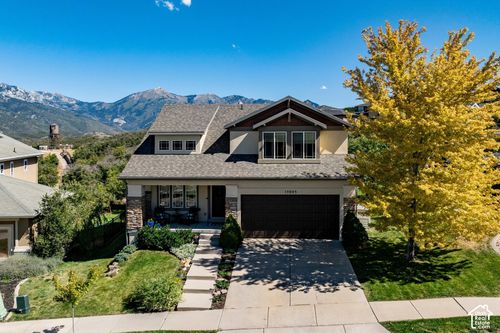 15045 Round Tree Ln, Draper, UT, 84020-5509 | Card Image