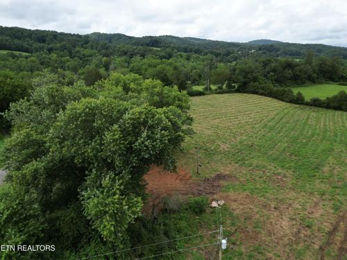317 Singleton Hollow Rd, Speedwell, TN, 37870-7641 | Card Image