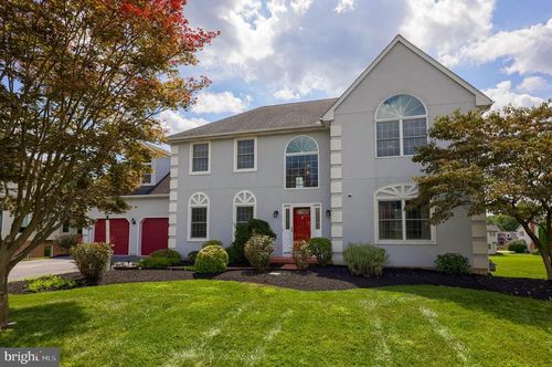 2785 Chestnut Run Rd, YORK, PA, 17402-8856 | Card Image
