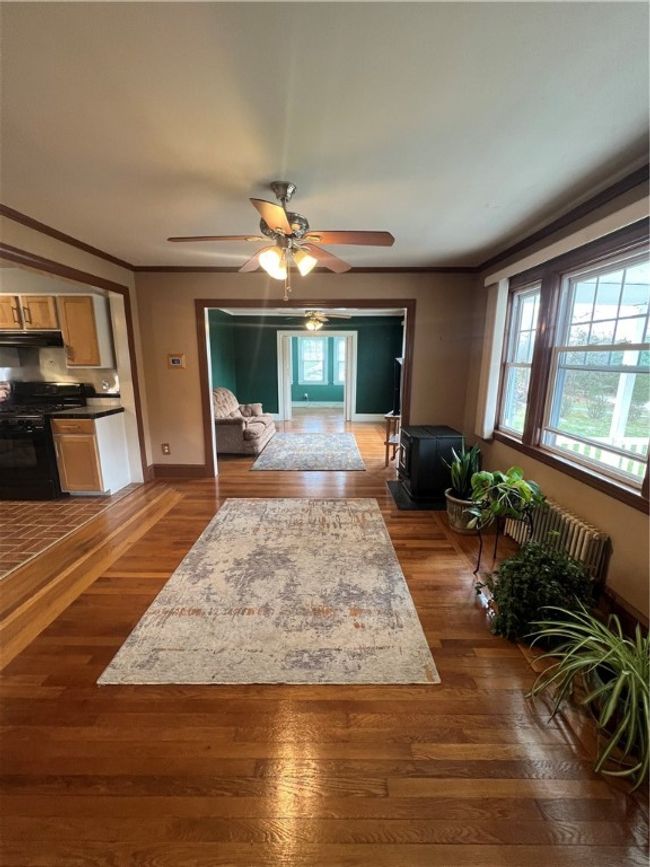 1581 Old Louisquisset Pike, For Sale in Lincoln Zoocasa