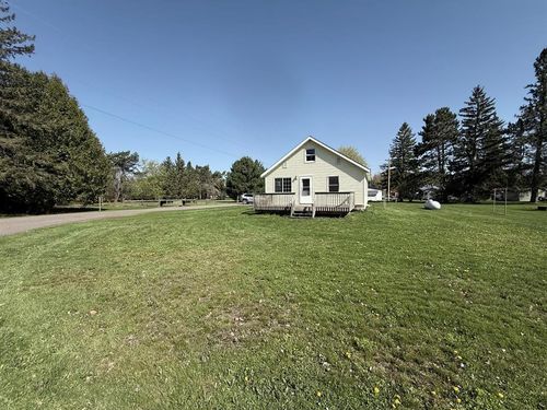 N520 4th Ave, SHELDON, WI, 54766-9782 | Card Image