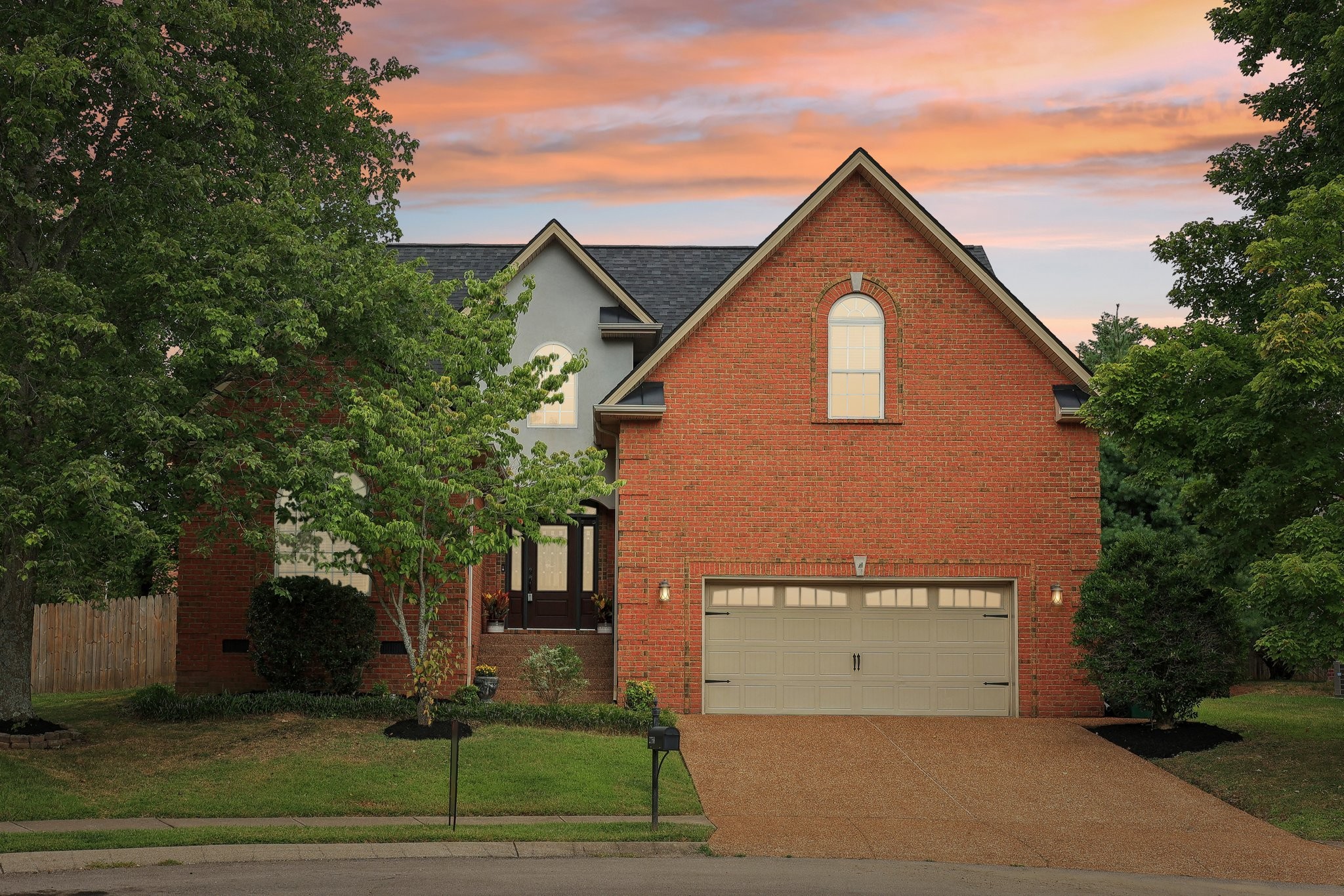 Trasbin Ct, Thompsons Station, TN 37179