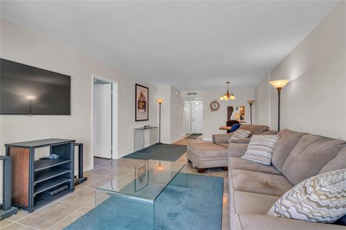 apt-319c-4500 N Federal Hwy, Lighthouse Point, FL, 33064-6880 | Card Image