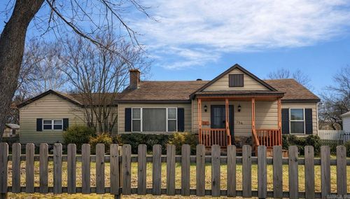 124 E Bethany Rd, North Little Rock, AR, 72117-3502 | Card Image