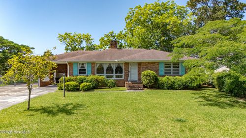 814 S Yaupon Terrace, Morehead City, NC, 28557 | Card Image