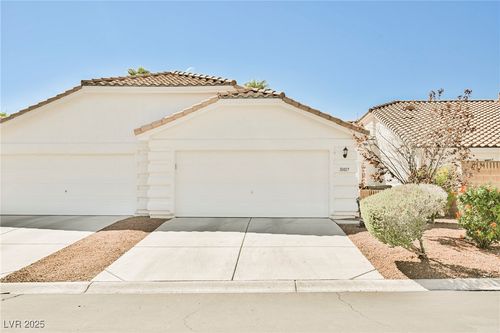 10017 Oak Creek Canyon Ave, Las Vegas, NV, 89147-8053 | Card Image