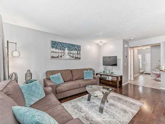 127 Hidden Creek Rise Nw, Home with 3 bedrooms, 2 bathrooms and 2 parking in Calgary AB | Image 14
