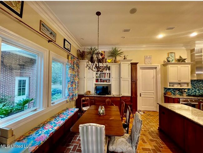 Big windows | Image 91