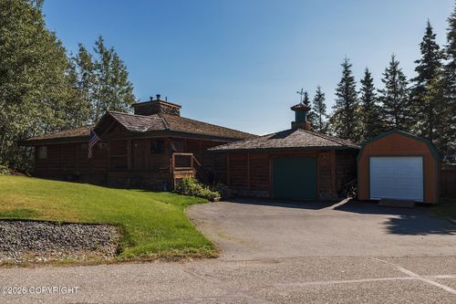 6770 W Leckwold Dr, Wasilla, AK, 99623-1606 | Card Image