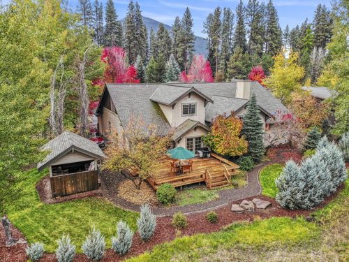 26236 Sw Pine Lodge Rd, Camp Sherman, OR, 97730-9704 | Card Image