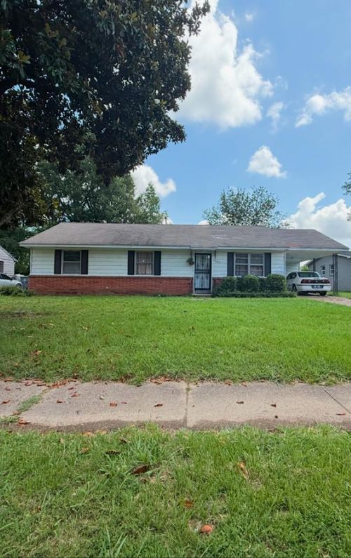 2988 Clearbrook St, Memphis, TN, 38118-3380 | Card Image