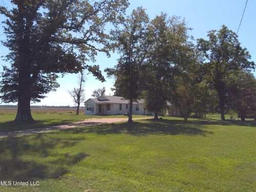 44 Blaine Road, Indianola, MS, 38751 | Card Image